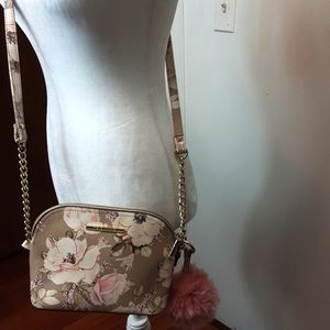 Steve Madden Crossbody/ Shoulderbag